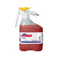 Botella J-Flex del limpiador de alto poder Spitfire de Diversey, mostrando el líquido rojo y la conexión para el dosificador.